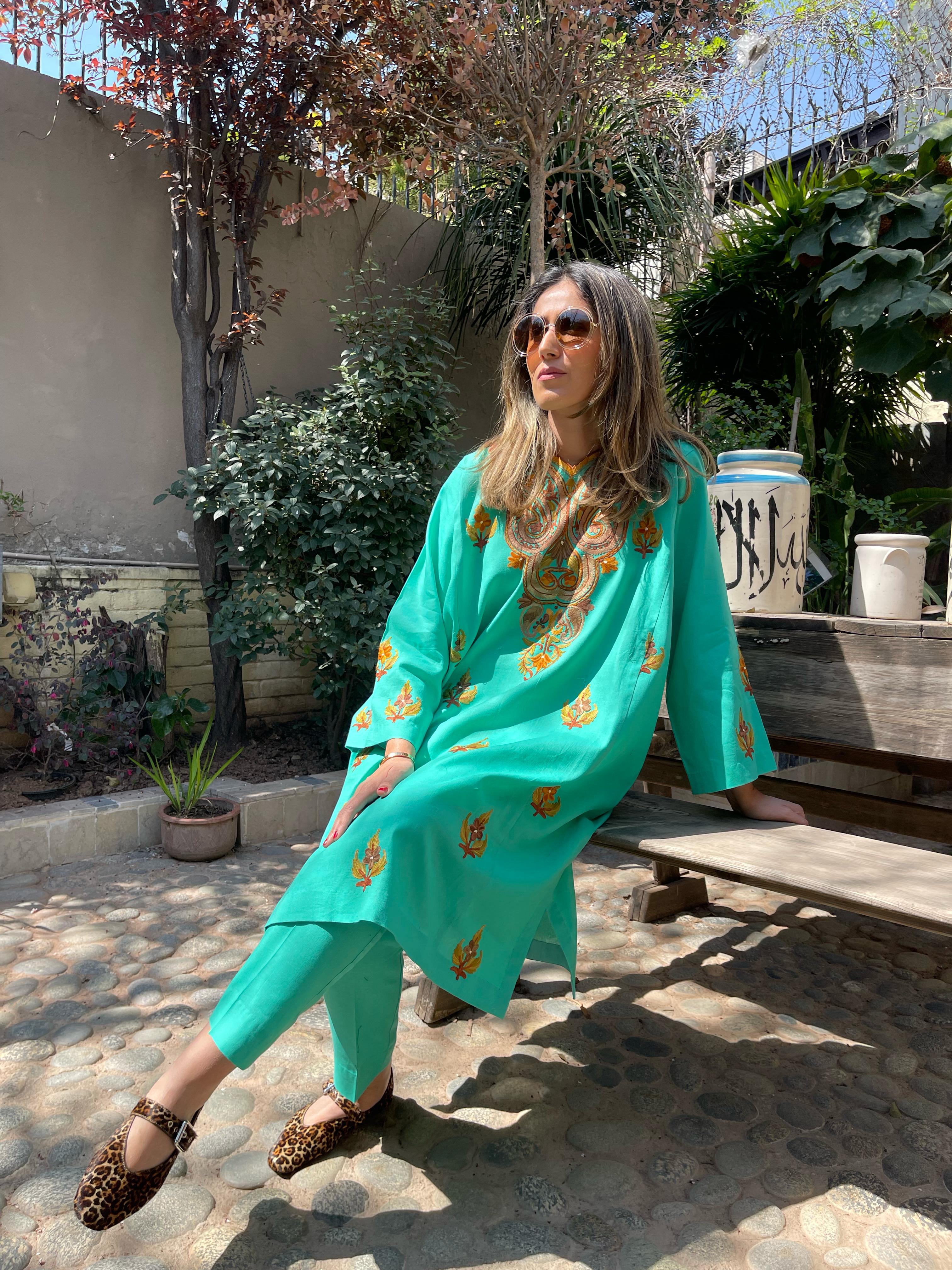 Kashmiri Aar Turquoise